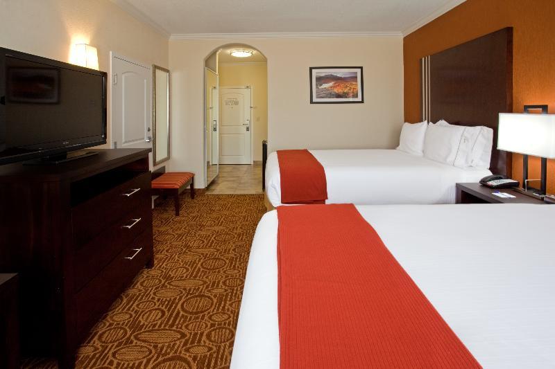 Holiday Inn Express Hotel And Suites Katy By Ihg Exterior foto
